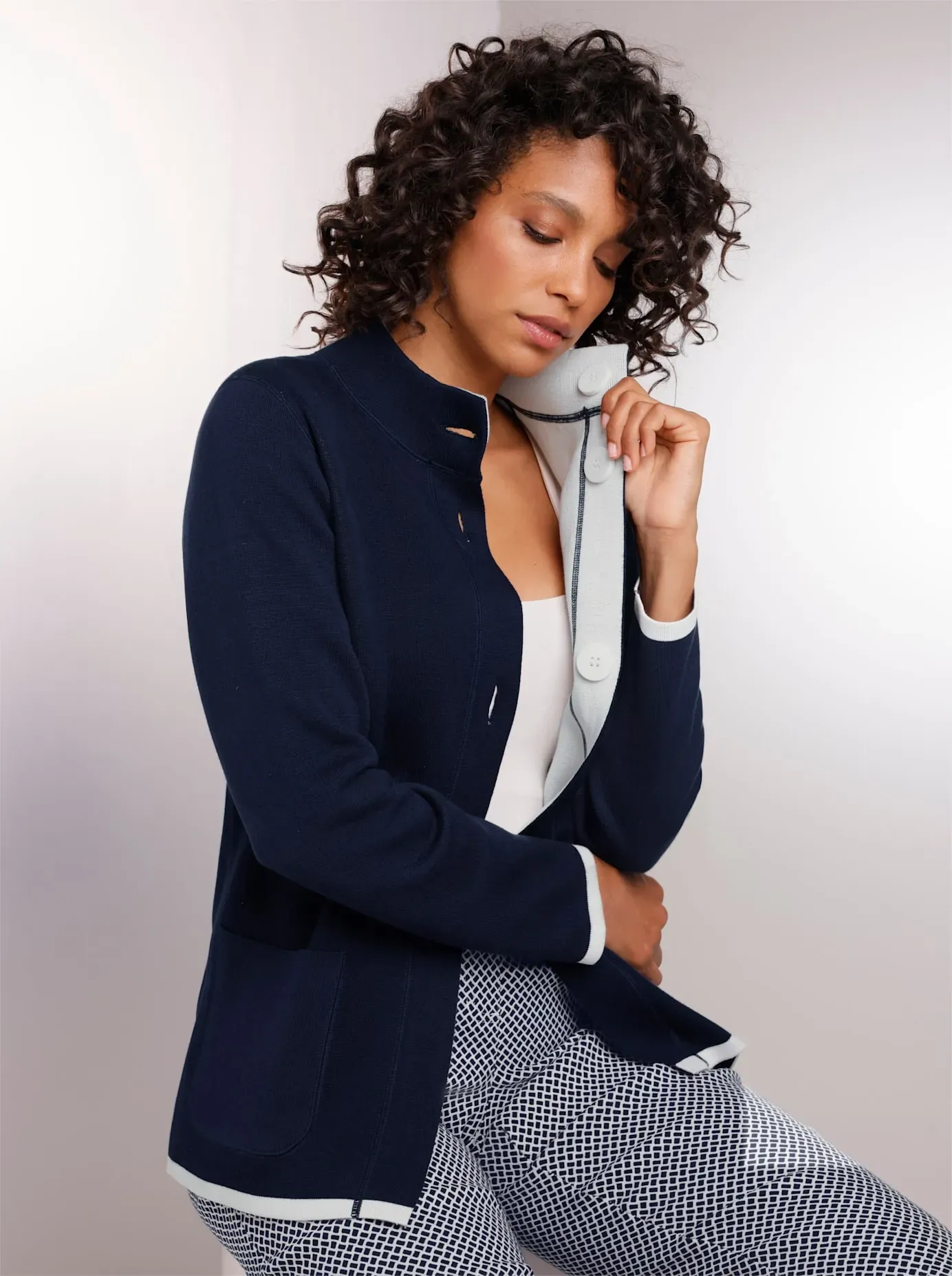 Jacquardstrickjacke CREATION L PREMIUM, Damen, Gr. 40, marine, weiß, 45% Baumwolle, 45% Modal, 10% Polyamid, unifarben, Strickjacken