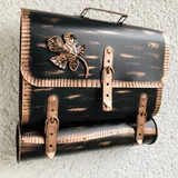 Garden Paradies Handmade Briefkasten Wandbriefkasten Zaunbriefkasten mit Zeitungsrolle Zeitungsfach aus rostfrei. Antik Schmiedeeisen Befestigungsmaterial GRATIS! Neue Modell!