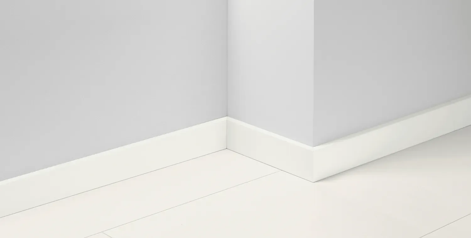 Parador SL 18 Sockelleiste Dekorfolie Uni weiß glänzend D003 2200x70x16.5 mm