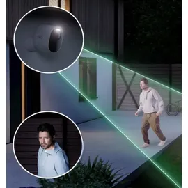 Arlo Ultra 2 Überwachungskamera weiß