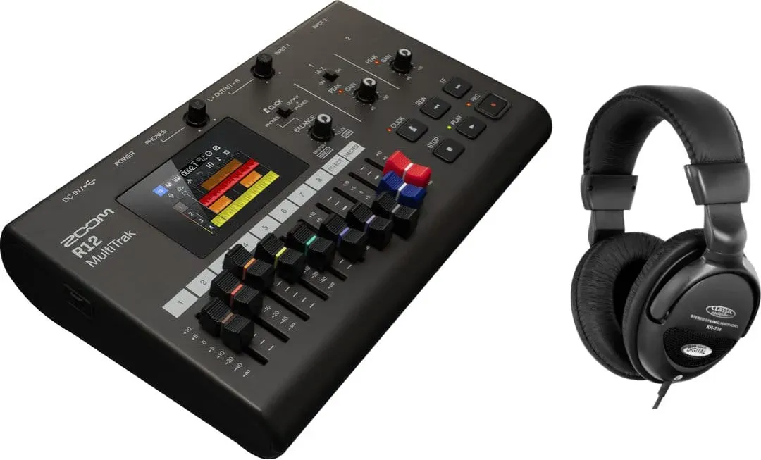 Zoom R12 Multi Track Recorder Set