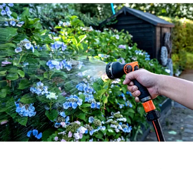 Sprühdüse mit 8 Funktionen