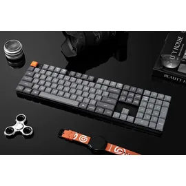 Keychron K5 Max kabellose mechanische Tastatur, QMK/VIA programmierbar, 3-Modus Bluetooth/2.4 GHz/Kabel mit RGB LED, Low Profile Gateron Brown Switch Hot-Swap, PBT Tastenkappen