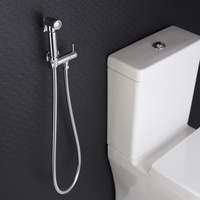Manuelle Hygienedusche für WCs Modern-Rund, von Hudson Reed