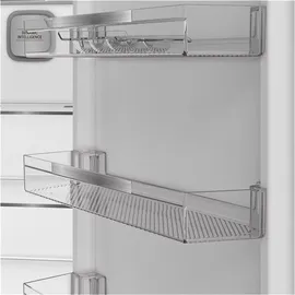 Bauknecht KGDNF 203 C Kühl-Gefrierkombination (355 l, 2035 mm hoch, Silber)