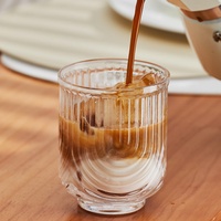 Latte Macchiato Gläser, Klare Eiskaffee Gläser, U-Förmiges Muster Gerippte Gläser, Cappuccino Gläser, Aesthetic Kaffeegläser für Latte, Tee, Milch, Getränke, Saft (370ml*1)