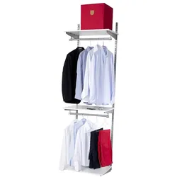 Garderobe / Kleiderzimmer / Weiss/Silber
