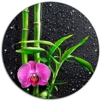 Wallario Sichtschutzzaunmatten Bambus und pinke Orchidee auf schwarzem Glas mit Regentropfen, rund schwarz 90 cm x 90 cm