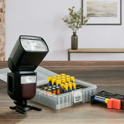 Relaxdays Batteriebox mit Tester, für 60 AA & AAA Batterien, HBT: 5,5 x 15 x 15,5 cm, Batteriekiste, transparent/schwarz