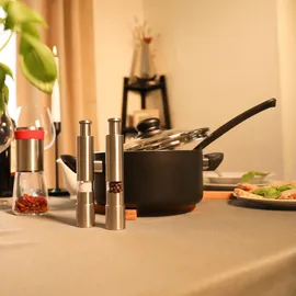 Relaxdays Pfeffermühle 2er Set Edelstahl Silber unbefüllt
