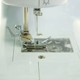 Łucznik Everyday Nähmaschine