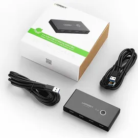 UGREEN USB 2.0 Switch, 2 In, 4 Out (30767)