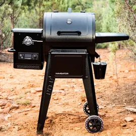 PIT BOSS 550 Navigator Series Grill und Räucherofen schwarz