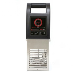 Tragbarer Niedertemperatur-Sous-Vide-Kocher mit Bluetooth-Verbindung Sammic SV7 mit bis zu 56 Litern Fassungsvermögen.