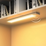 OUILA Unterbauleuchte Küche LED Schrankbeleuchtung 2Stück Warmweiß mit Bewegungsmelder Innen Akku,Schranklicht Schrankleuchten Lichtleiste USB mit Sensor für Kleiderschrank,Unterschrank,Treppe,Kofferr