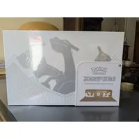 Pokémon Ultra-Premium-Kollektion Glurak