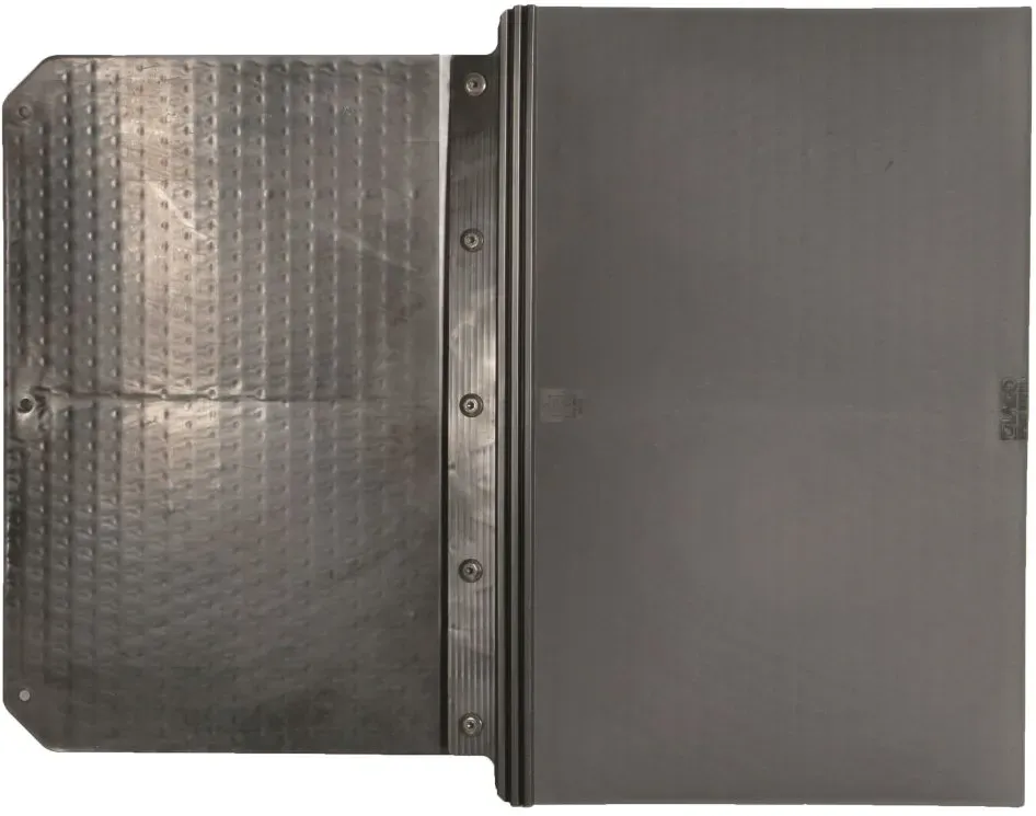 Doublure d'aile CARGOPARTS CARGO-M16