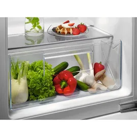 AEG TSF5O88WDF Einbaukühlschrank (118 l, 873 mm hoch)