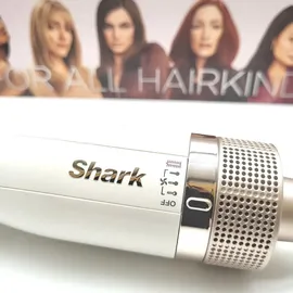 Shark HT202EU SmoothStyle weiß