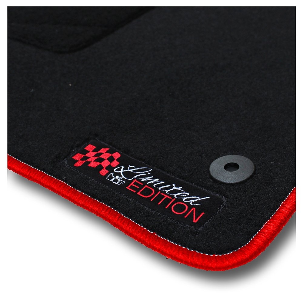 Bär-AfC Auto Fußmatten Limited Edition passend für FIAT 124 Spider ab 2016, Autoteppiche Nadelvlies Schwarz, Rand Kettelung Rot, Stick Logo Rot, Set 2-teilig, FI61161