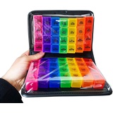 Große Tablettenbox 14 Tage Morgens Mittags Abends, Leder Tragbare BPA Frei Tablettenbox 3 Fächer Pillendose Medikamentenbox Taschenapotheke perfekt für Unterwegs für Medikamente, Vitamine, Fischöl