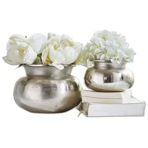 Loberon Vase 2er Set Clément, Zwei Größen, reizvolle Haptik der Oberfläche, Antik-Finish, Blumenvase, Wohn-Accessoire, Wohndekoration, Aluminium, antiksilber