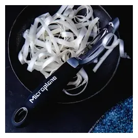Microplane Profi Schäler Sparschäler L 18,5 cm Schwarz Edelstahl