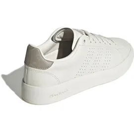 adidas Advantage Premium Chalk White / Chalk White / Champagne Met. 40