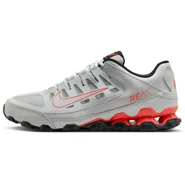 Nike REAX 8 TR MESH Herren Grau/Rot/Schwarz 44,5