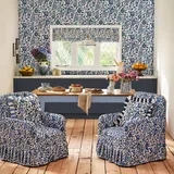 Cath Kidston Vliestapete Strawberry Garden 56 cm x 10 m blau/pink