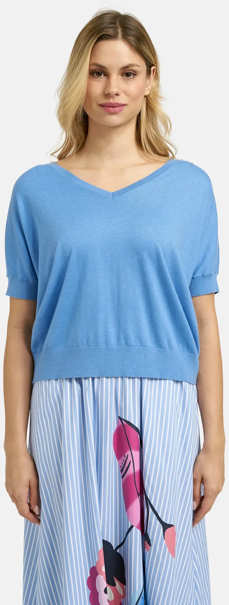 V-Ausschnitt-Pullover MILANO ITALY, Damen, Gr. L, blau, Feinstrick, Material: 40% Viskose, 30% Polyamid, 20% Polyester, 10% Kaschmir, unifarben, regular fit normal, V-Ausschnitt, Fledermausärmel Rippbündchen, Pullover, aus Feinstrick