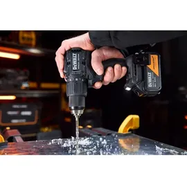 DeWalt Akku-Schlagbohrschrauber 18V inkl. 2 x 5,0 Ah + System-Schnellladegerät
