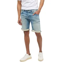 Mustang Chicago Shorts aus Stretch Denim in Hellblau-W38