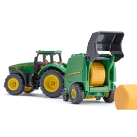 Siku 1665 - John Deere Traktor mit Ballenpresse 1:55