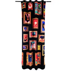 Toiletpaper Frames Wohnzimmervorhang rechts