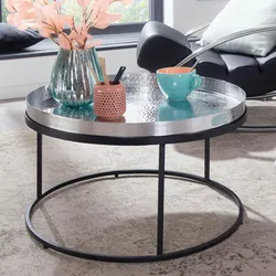 Kadima Design Couchtisch mit Hammerschlag-Struktur: Abnehmbares Tablett, Aluminium und Eisen. Silber, 62x62x36 cm