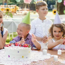 Relaxdays LED Teelichter 12 St. 4,5 x 4 cm weiß