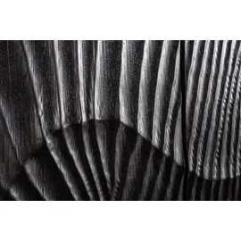 Riess-Ambiente Massiver Barschrank SCORPION 141cm schwarz Mangoholz mit 3D Schnitzereien