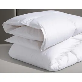 Haeussling Daunenbettdecke + Kopfkissen "Swiss Royal", weiß, B/L: 135cm x 200cm Anzahl Teile 1, B/L: 40cm x 80cm Anzahl Teile 1, Bezug: Baumwolle Füllung: Entendaune/-feder, warm, Bettdecken Bezug: 100% Baumwolle. Kopfkissen Bezug: 100% Baumwolle.
