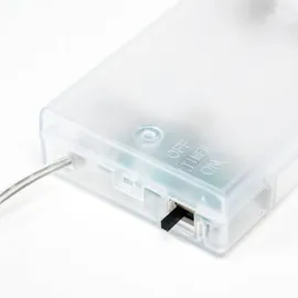 LINDBY LED-Lichterkette Motje, Weihnachtsmann, 320 cm, IP20 - Rot