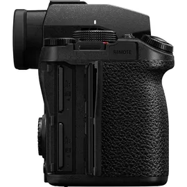 Panasonic Lumix DC-S5 Mark II + Lumix S 50 mm F1,8