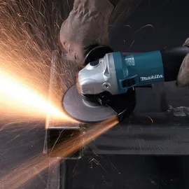 Makita GA6040CF01