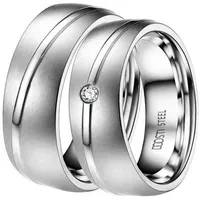 DOOSTI Trauring Schmuck Geschenk Edelstahl Trauring Ehering Partnerring LIEBE, Made in Germany - wahlweise mit oder ohne Zirkonia silberfarben 58
