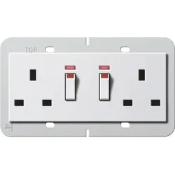 Gira Doppelsteckdose 13A 278403