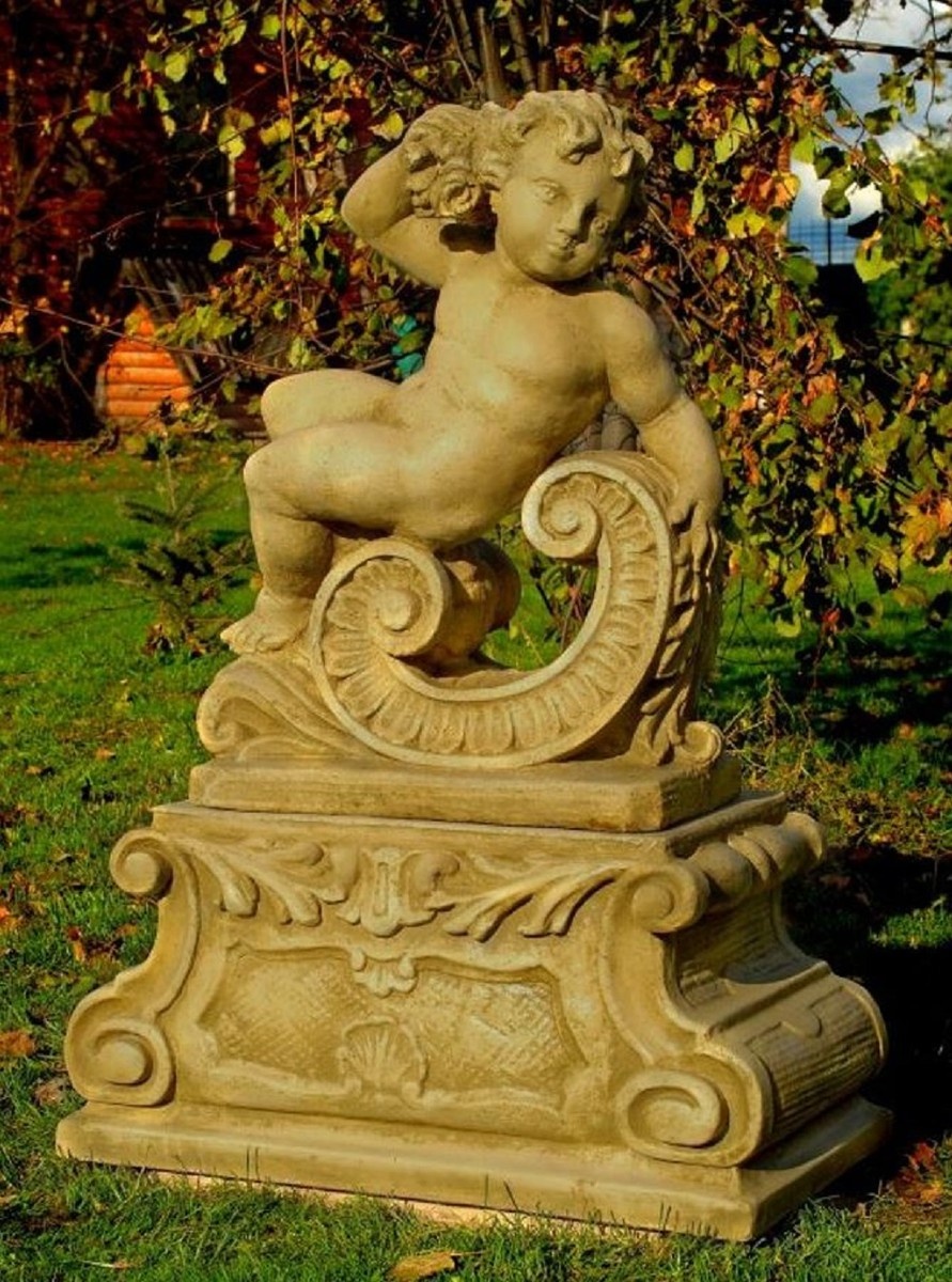 Casa Padrino Barock Gartendeko Skulptur Schaut Nach Links 80 x 36 x H. 116 cm - Garten Deko Figur mit Sockel - Garten & Terrassen Deko Accessoires