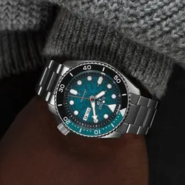 Seiko 5 Sports SRPJ45K1