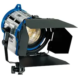 ARRI 650 plus 650W blau/silber