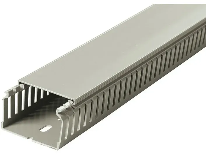 SES Sterling Verdrahtungskanal GN-A6/4 30X25