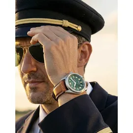 Citizen Eco-Drive Leder 44 mm BM8560-11XE