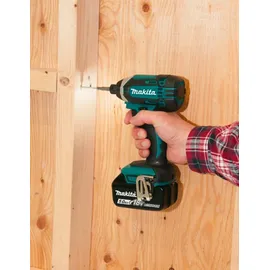 Makita DTD152RMJ inkl. 2 x 4,0 Ah + Schnellladegerät + Makpac
